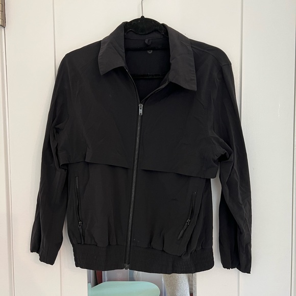 Lululemon Windbreaker - Picture 1 of 2